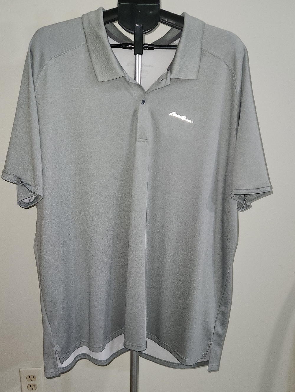 Eddie Bauer Men's Light Gray Performance Polo. 3XLT.